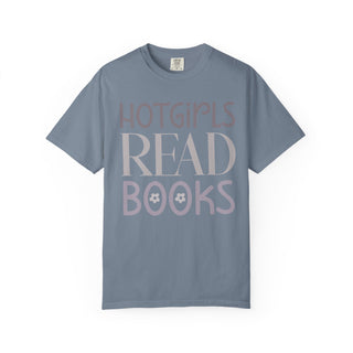 Hot Girls Read Books Graphic T-Shirt