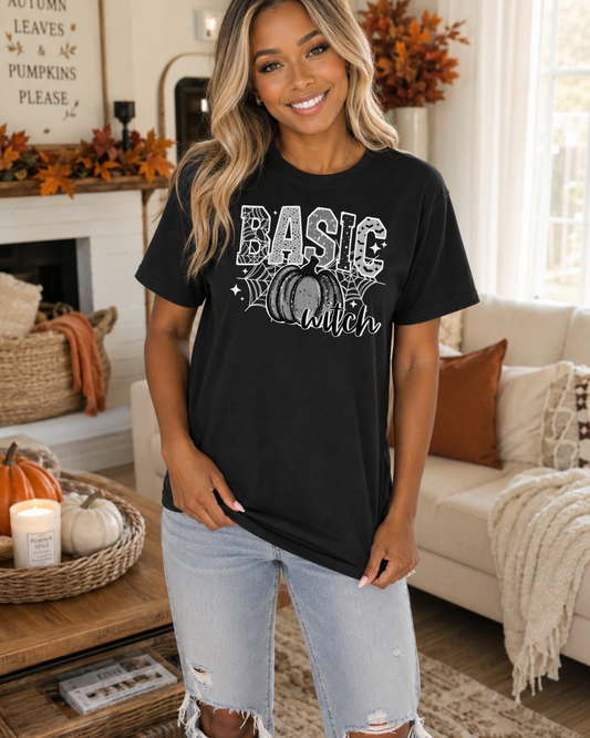 Basic Witch Graphic T-Shirt